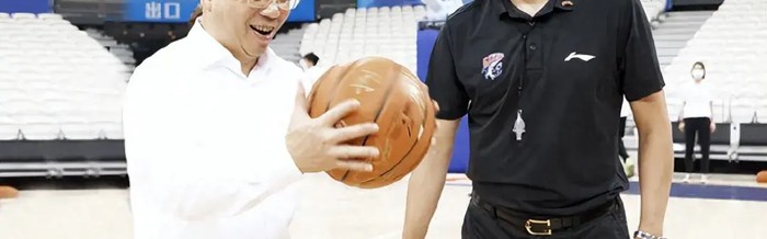 打进四强的幕后功臣！李春江已经离开山西男篮，定居东莞|季后赛|广东男篮|江苏男篮|上海男篮|李京龙_新浪体育_新浪新闻